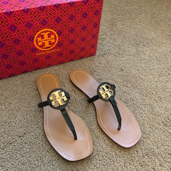 ❤️LAST NEW 7.5 Tory Burch Mini Miller Perfect Black Sandals - Picture 4 of 9